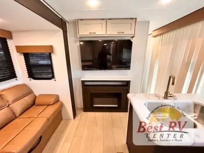2026 CrossRoads RV Zinger photo 43