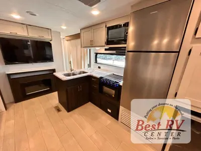 2026 CrossRoads RV Zinger photo 40