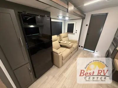 2026 Keystone RV Bullet Crossfire photo 17