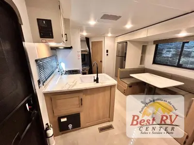 2026 Dutchmen RV Aspen Trail LE photo 9