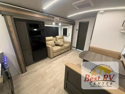 2026 Keystone RV Bullet Crossfire photo 9