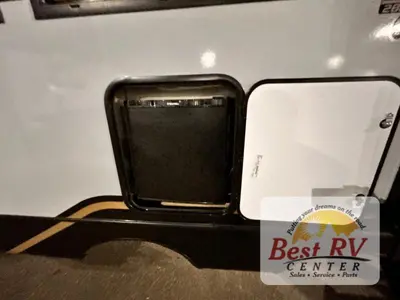 2026 Forest River RV Vibe photo 3