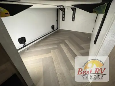 2026 Ember RV E-Series photo 37