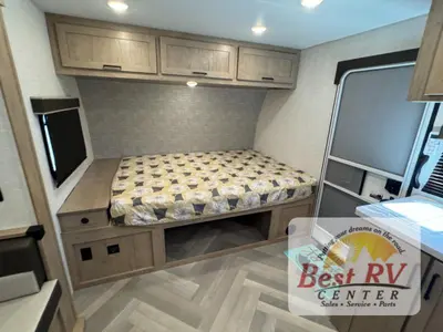 2026 Ember RV E-Series photo 44