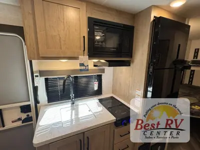 2026 Ember RV E-Series photo 22
