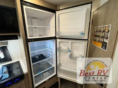 2026 Ember RV E-Series photo 27