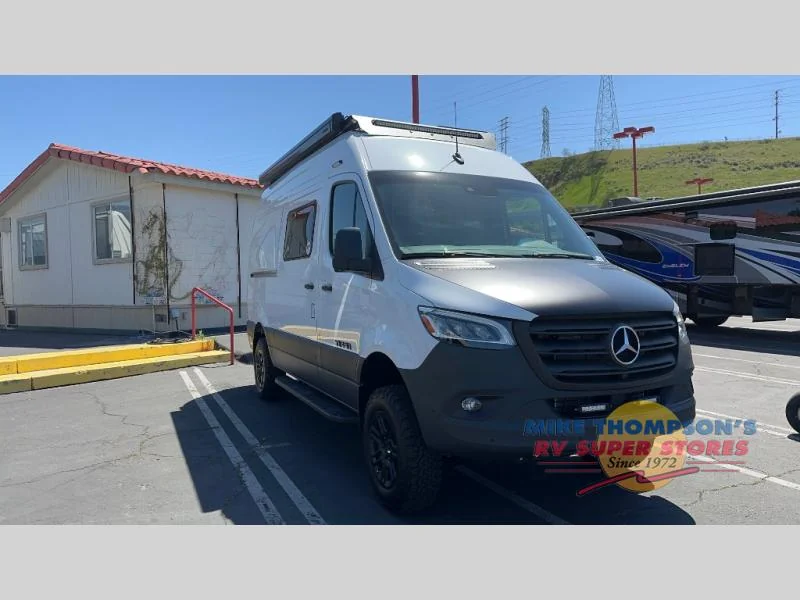 2025 Tiffin Motorhomes GH1 exterior
