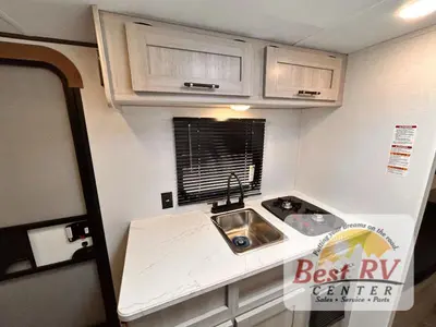 2026 CrossRoads RV Zinger Lite Mini photo 18