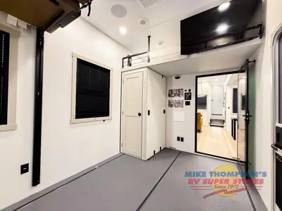2026 Brinkley Model G photo 18