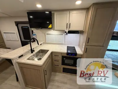 2027 Ember RV Touring Edition photo 28
