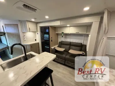 2027 Ember RV Touring Edition photo 16