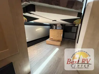 2027 Ember RV Touring Edition photo 37