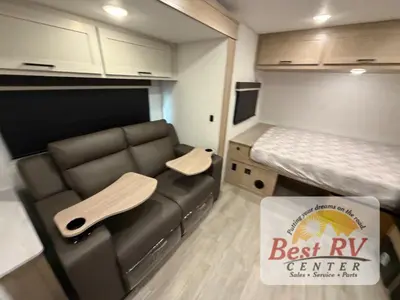 2027 Ember RV E-Series photo 15