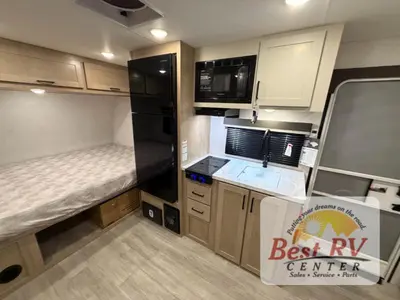 2027 Ember RV E-Series photo 21