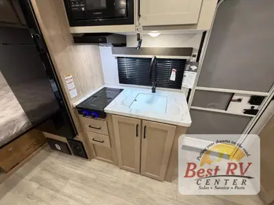 2027 Ember RV E-Series photo 25