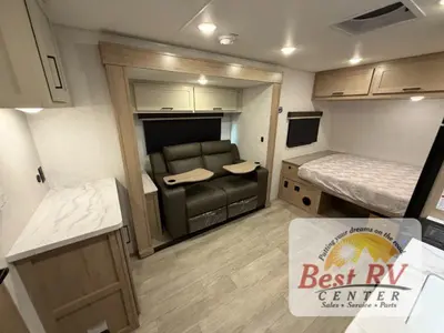2027 Ember RV E-Series photo 9