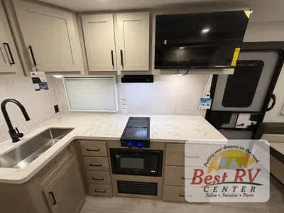 2027 Ember RV Touring Edition photo 26