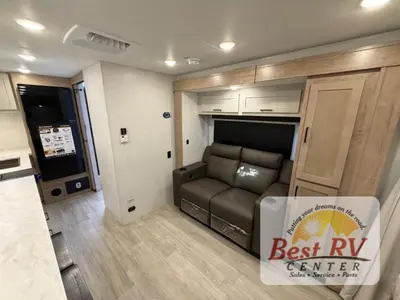2027 Ember RV E-Series photo 15