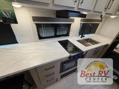 2027 Ember RV E-Series photo 32
