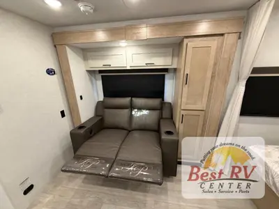 2027 Ember RV E-Series photo 19