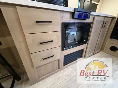 2027 Ember RV E-Series photo 33