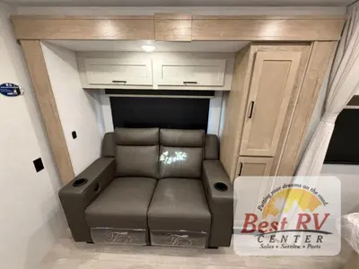 2027 Ember RV E-Series photo 18