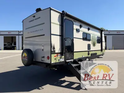 2027 Forest River RV No Boundaries photo 3