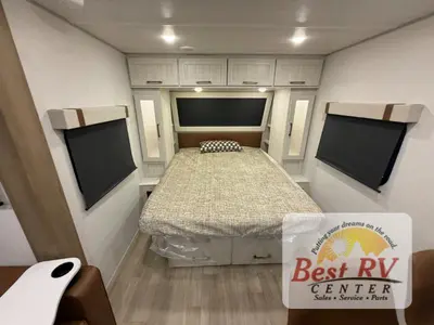 2027 Forest River RV No Boundaries photo 31