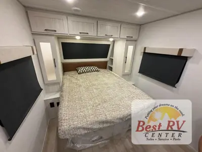 2027 Forest River RV No Boundaries photo 39