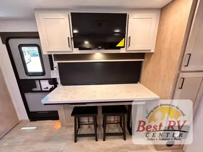 2027 Ember RV Touring Edition photo 38