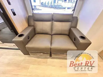 2027 Ember RV Touring Edition photo 19