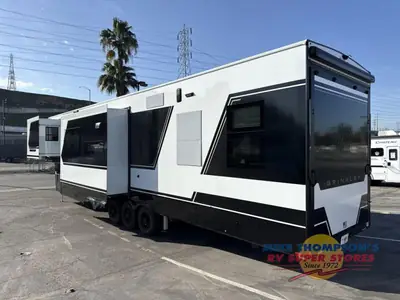 2026 Brinkley Model G photo 13