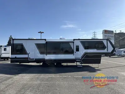 2026 Brinkley Model G photo 16