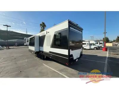 2026 Brinkley Model G photo 6