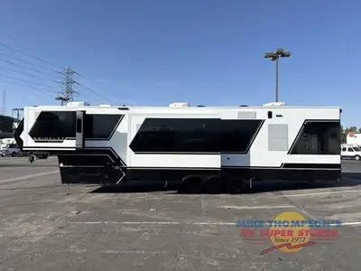 2026 Brinkley Model G photo 12
