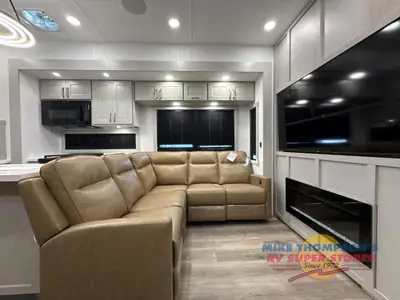 2026 Brinkley Model G photo 21