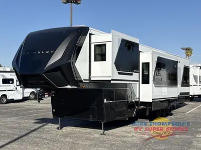 2026 Brinkley Model G photo 11