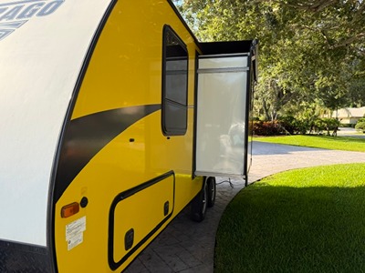 2019 WINNEBAGO MICRO MINNIE photo 9