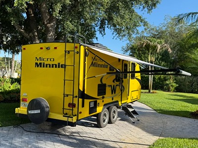 2019 WINNEBAGO MICRO MINNIE photo 7