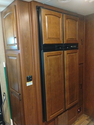 2015 JAYCO PRECEPT photo 3