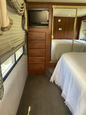 2002 FLEETWOOD DISCOVERY photo 21