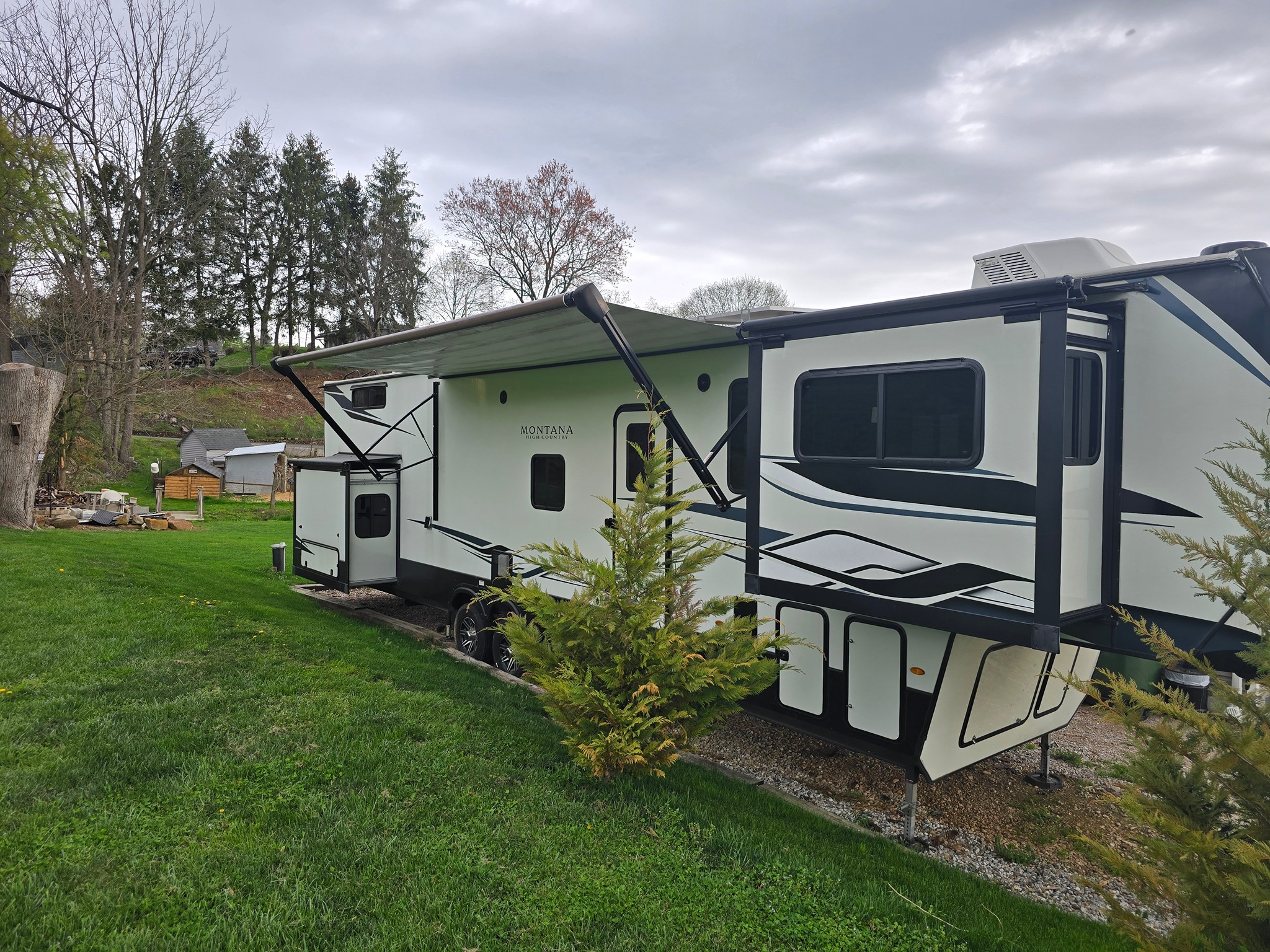 2022 KEYSTONE MONTANA HIGH COUNTRY exterior