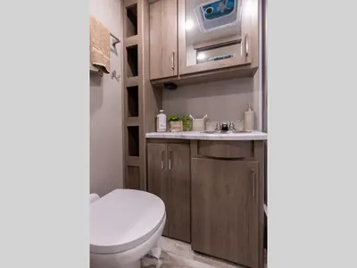 2022 Grand Design Imagine XLS photo 7