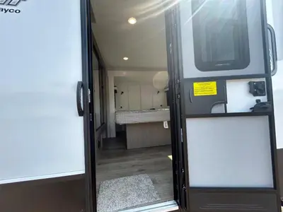 2026 Jayco Jay Flight Bungalow photo 16