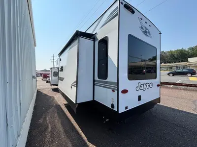 2026 Jayco Jay Flight Bungalow photo 6