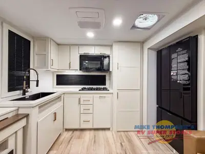 2026 Brinkley Model I photo 12