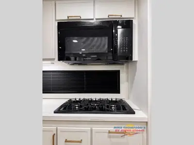 2026 Brinkley Model I photo 15