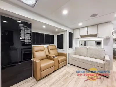 2026 Brinkley Model I photo 18
