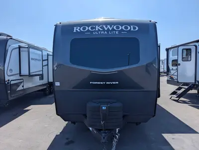 2027 Forest River Rockwood Ultra Lite 2706BH photo 3