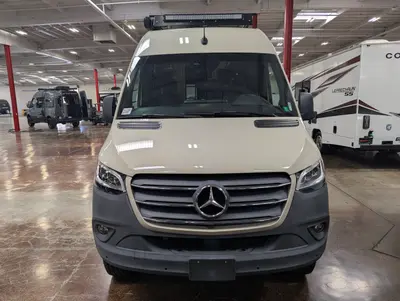 2025 Entegra Coach Launch 19Y photo 3